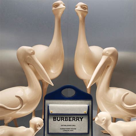 Burberry Animal Kingdom pop